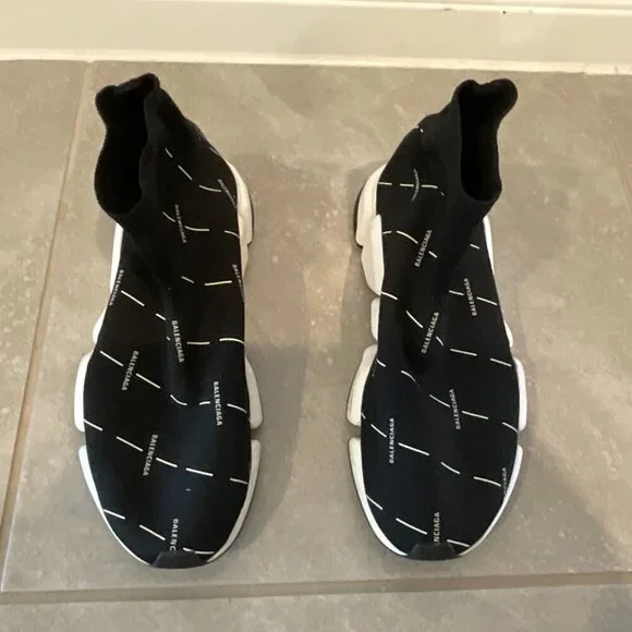 Balenciaga speed runners 2.0 sneakers Size 9 - Picture 1 of 5